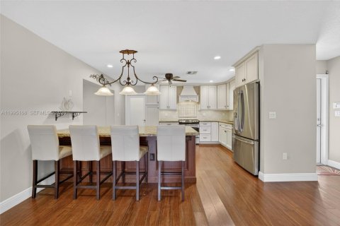 Купить виллу или дом в Плантация, Флорида 5 спален, № 2058457 - фото 9