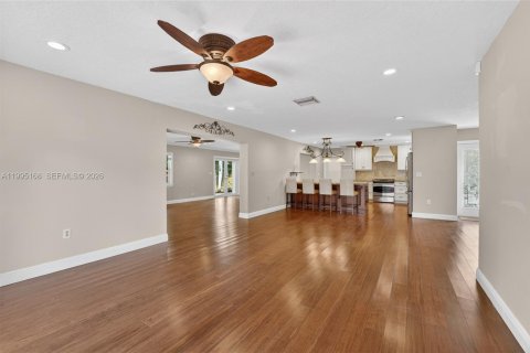 Купить виллу или дом в Плантация, Флорида 5 спален, № 2058457 - фото 8