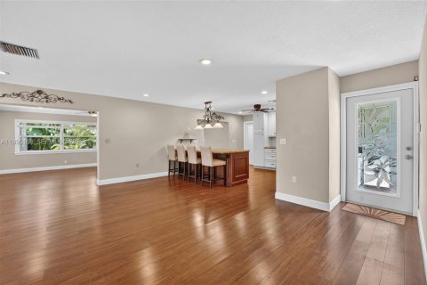 Купить виллу или дом в Плантация, Флорида 5 спален, № 2058457 - фото 6