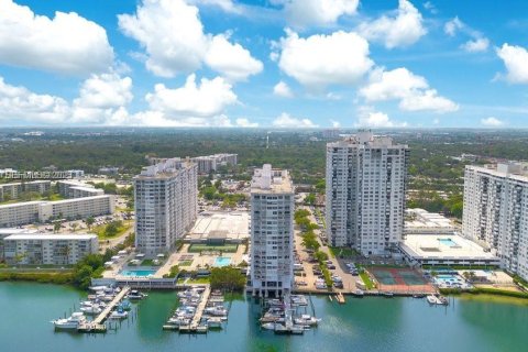 Купить кондоминиум в Авентура, Флорида 2 спальни, 145.39м2, № 1990908 - фото 14