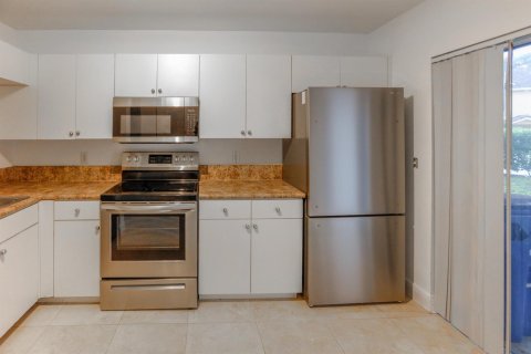 Adosado en venta en Lauderhill, Florida, 2 dormitorios, 113.71 m2 № 2083050 - foto 4
