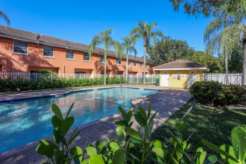 Adosado en venta en Lauderhill, Florida, 2 dormitorios, 113.71 m2 № 2083050 - foto 11