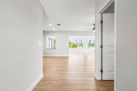 Casa en venta en Venice, Florida, 3 dormitorios, 145.3 m2 № 1659318 - foto 11