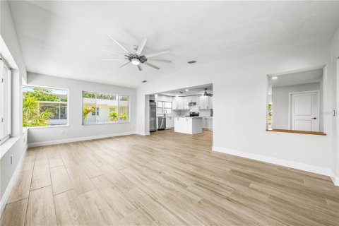 Casa en venta en Venice, Florida, 3 dormitorios, 145.3 m2 № 1659318 - foto 27