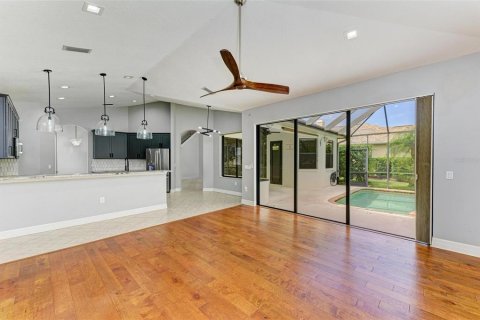 Casa en alquiler en Lakewood Ranch, Florida, 4 dormitorios, 244.33 m2 № 1913982 - foto 9