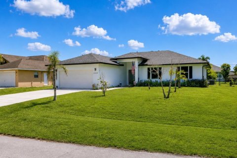 Villa ou maison à Port St. Lucie, Floride 4 chambres, 171.22 m2 № 2331363