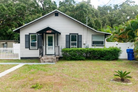 Villa ou maison à Dunedin, Floride 2 chambres, 91.04 m2 № 2156068