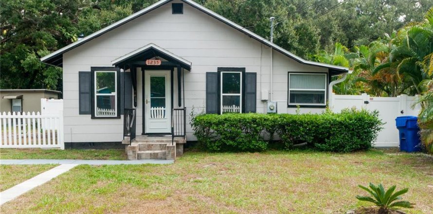 Villa ou maison à Dunedin, Floride 2 chambres, 91.04 m2 № 2156068