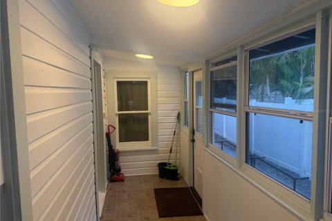Villa ou maison à louer à Dunedin, Floride: 2 chambres, 91.04 m2 № 2156068 - photo 19