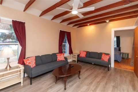 Villa ou maison à louer à Dunedin, Floride: 2 chambres, 91.04 m2 № 2156068 - photo 10