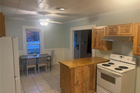 Villa ou maison à louer à Dunedin, Floride: 2 chambres, 91.04 m2 № 2156068 - photo 6