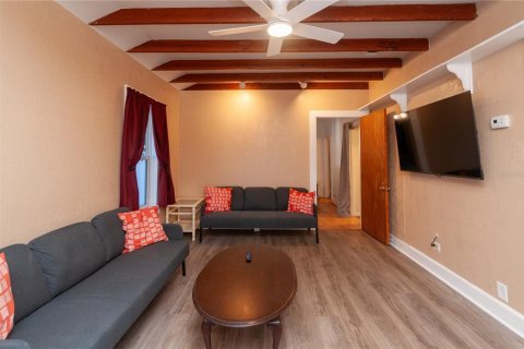 Villa ou maison à louer à Dunedin, Floride: 2 chambres, 91.04 m2 № 2156068 - photo 11