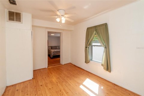 Villa ou maison à louer à Dunedin, Floride: 2 chambres, 91.04 m2 № 2156068 - photo 4