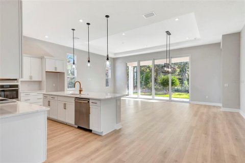 Casa en venta en DeLand, Florida, 3 dormitorios, 197.79 m2 № 1718448 - foto 5