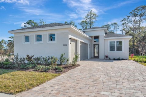 Casa en venta en DeLand, Florida, 3 dormitorios, 197.79 m2 № 1718448 - foto 1