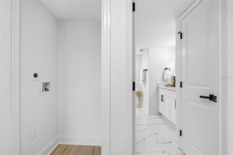 Condominio en venta en Belleair, Florida, 2 dormitorios, 128.67 m2 № 2211039 - foto 28