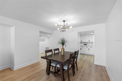 Condominio en venta en Belleair, Florida, 2 dormitorios, 128.67 m2 № 2211039 - foto 10