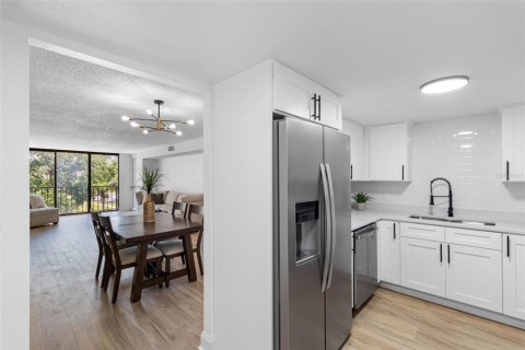 Condominio en venta en Belleair, Florida, 2 dormitorios, 128.67 m2 № 2211039 - foto 11