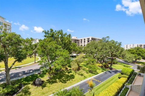 Condominio en venta en Belleair, Florida, 2 dormitorios, 128.67 m2 № 2211039 - foto 8