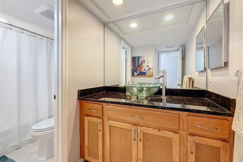 Condominio en venta en Clearwater, Florida, 2 dormitorios, 110.09 m2 № 1563357 - foto 17