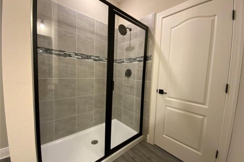 Casa en alquiler en Kissimmee, Florida, 4 dormitorios, 168.8 m2 № 1873995 - foto 27