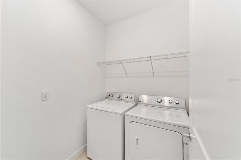 House in Ocala, Florida 3 bedrooms, 154.5 sq.m. № 2232302 - photo 28