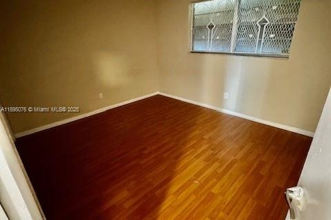 Condominio en alquiler en Miami, Florida, 3 dormitorios, 103.68 m2 № 1950946 - foto 4