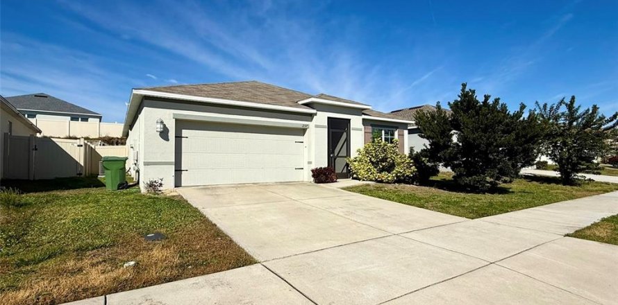 Casa en Winter Haven, Florida 3 dormitorios, 160.26 m2 № 2101542