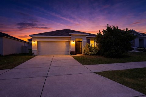 Casa en venta en Winter Haven, Florida, 3 dormitorios, 160.26 m2 № 2101542 - foto 2