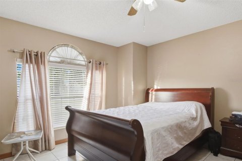 Casa en venta en Deltona, Florida, 3 dormitorios, 175.77 m2 № 2114781 - foto 28