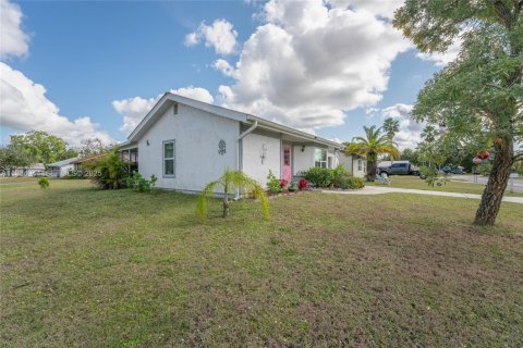 Villa ou maison à vendre à LaBelle, Floride: 1 chambre, 83.52 m2 № 2037964 - photo 2