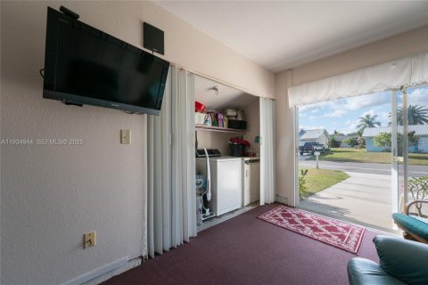 Villa ou maison à vendre à LaBelle, Floride: 1 chambre, 83.52 m2 № 2037964 - photo 18