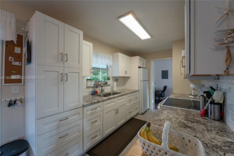 Villa ou maison à vendre à LaBelle, Floride: 1 chambre, 83.52 m2 № 2037964 - photo 14