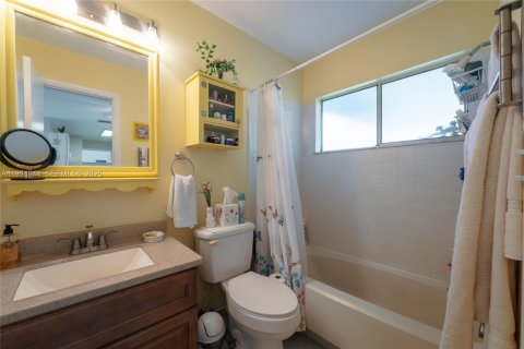 Villa ou maison à vendre à LaBelle, Floride: 1 chambre, 83.52 m2 № 2037964 - photo 17