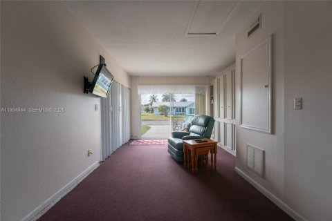 Villa ou maison à vendre à LaBelle, Floride: 1 chambre, 83.52 m2 № 2037964 - photo 19