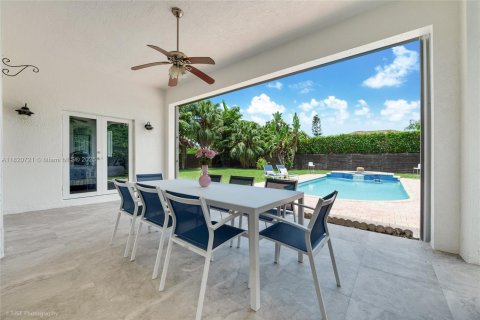 Casa en venta en Palmetto Bay, Florida, 4 dormitorios, 229.19 m2 № 1781884 - foto 22