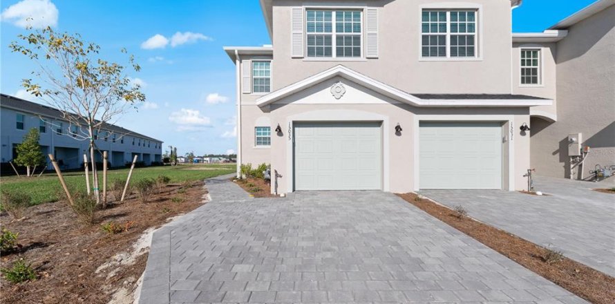 Adosado en Punta Gorda, Florida 3 dormitorios, 173.82 m2 № 1879218