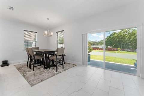 Casa en venta en Casselberry, Florida, 4 dormitorios, 249.63 m2 № 2236538 - foto 20