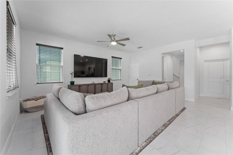 Casa en venta en Casselberry, Florida, 4 dormitorios, 249.63 m2 № 2236538 - foto 18