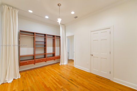 Villa ou maison à louer à Coral Gables, Floride: 4 chambres, 211.17 m2 № 2000156 - photo 23