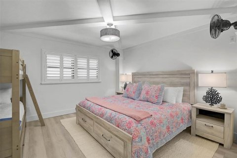 Condo in Sarasota, Florida, 2 bedrooms  № 1840109 - photo 16
