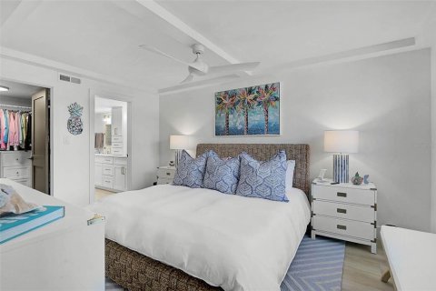Condo in Sarasota, Florida, 2 bedrooms  № 1840109 - photo 19
