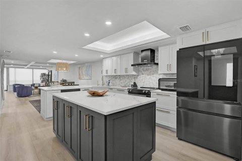 Condo in Sarasota, Florida, 2 bedrooms  № 1840109 - photo 5