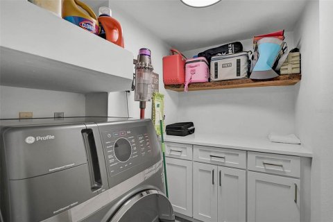 Condo in Sarasota, Florida, 2 bedrooms  № 1840109 - photo 18