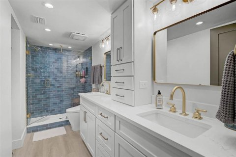 Condo in Sarasota, Florida, 2 bedrooms  № 1840109 - photo 22