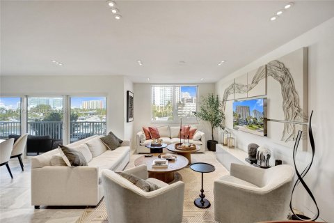 Купить кондоминиум в Санни-Айлс-Бич, Флорида 2 спальни, 125.42м2, № 2050792 - фото 12