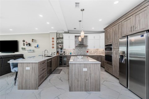 Condo in Punta Gorda, Florida, 3 bedrooms  № 1829339 - photo 8