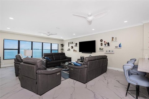 Condo in Punta Gorda, Florida, 3 bedrooms  № 1829339 - photo 11