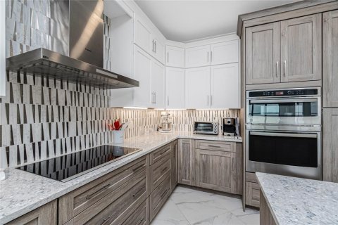 Condo in Punta Gorda, Florida, 3 bedrooms  № 1829339 - photo 9