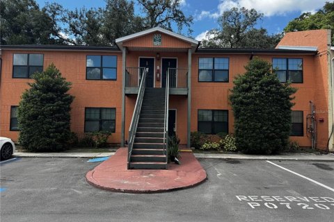 Condo à Tampa, Floride, 2 chambres  № 2310460